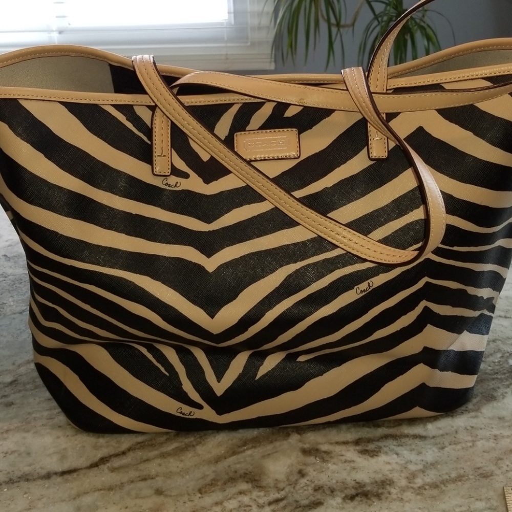 Coach handbag